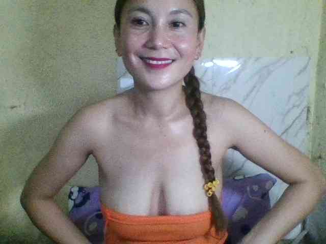 Stephanie215
