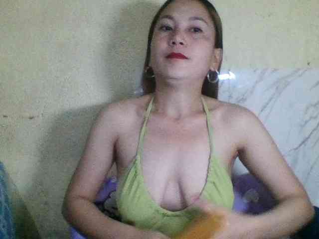 Stephanie215 webcam