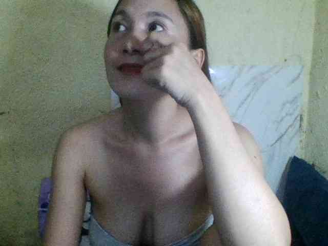 Stephanie215 webcam