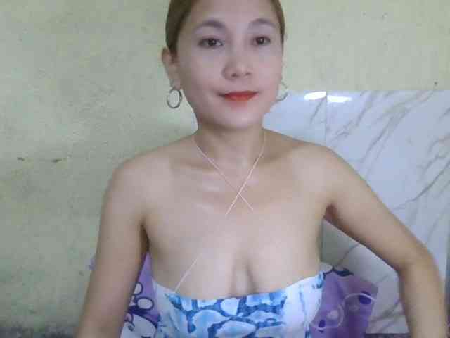 Stephanie215 webcam