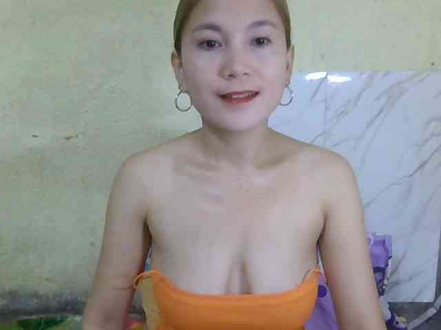 Stephanie215 webcam