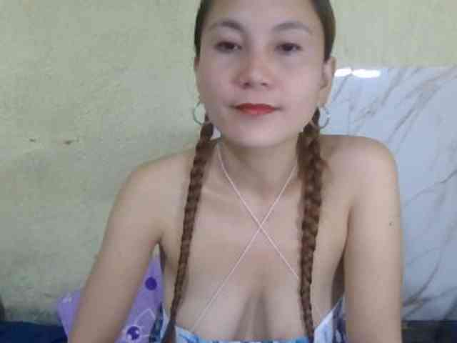 Stephanie215