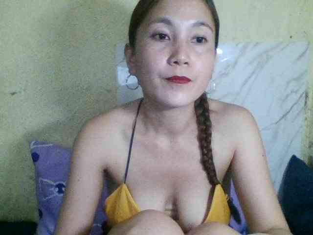 Stephanie215