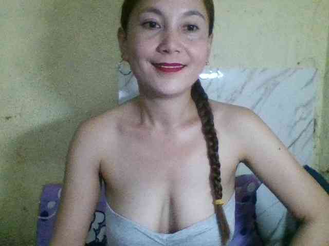 Stephanie215 webcam