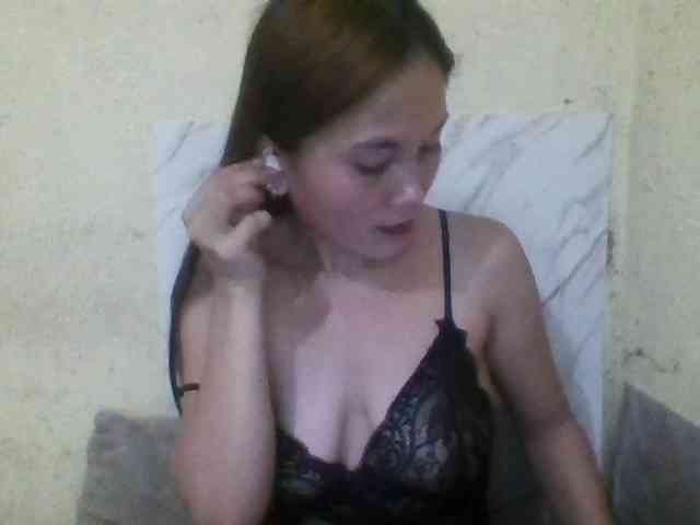 Stephanie215