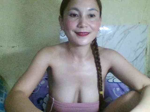 Stephanie215 webcam