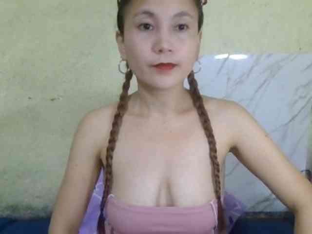 Stephanie215