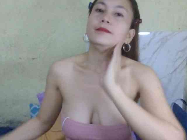 Stephanie215 webcam