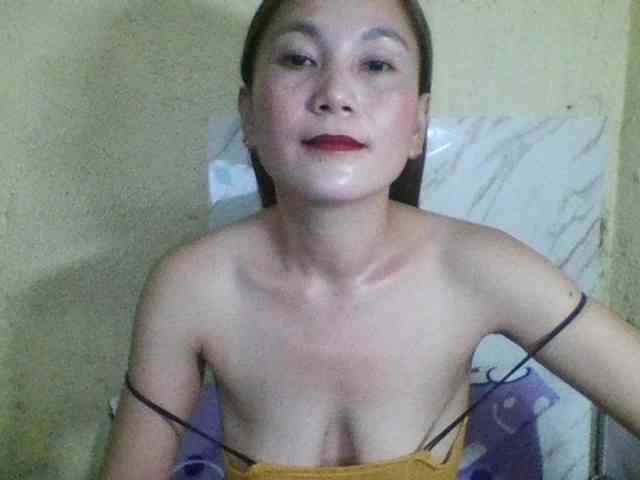 Stephanie215