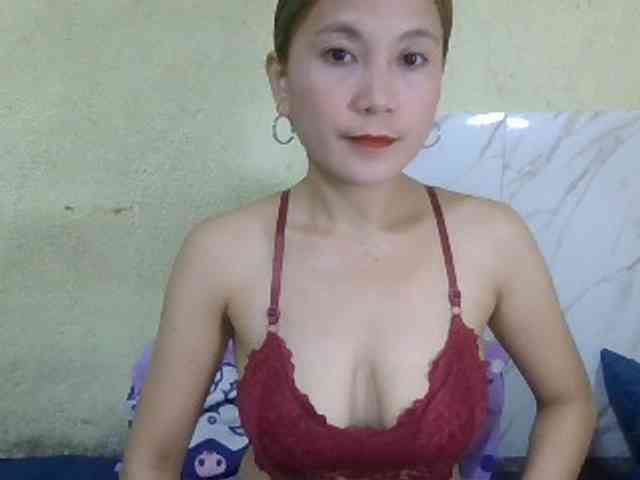 Stephanie215 webcam