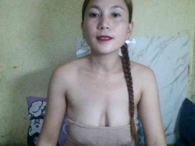 Stephanie215 webcam