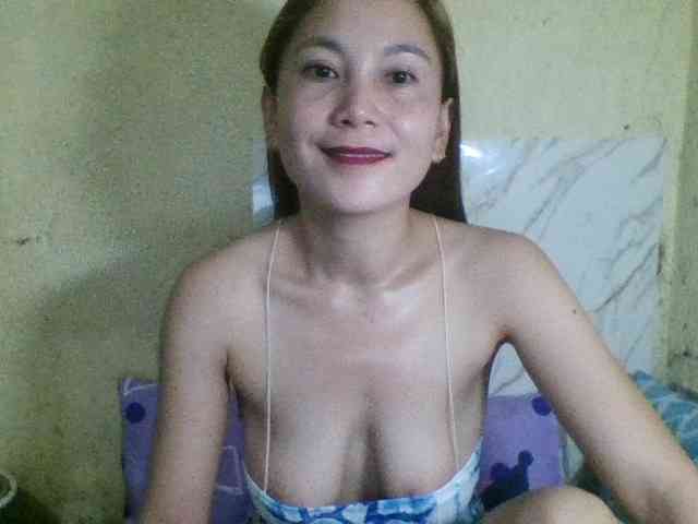 Stephanie215