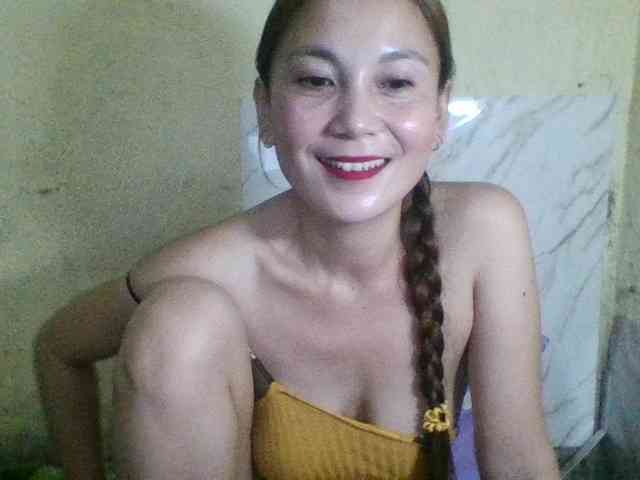 Stephanie215