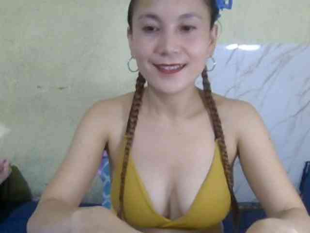 Stephanie215