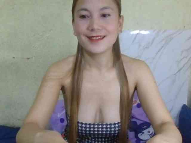 Stephanie215 webcam