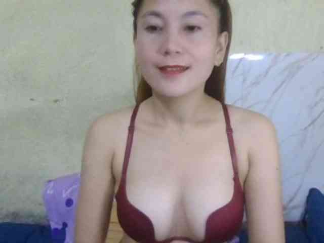 Stephanie215