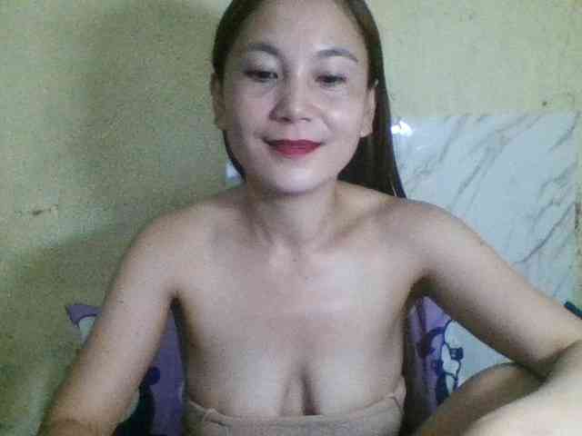 Stephanie215 webcam
