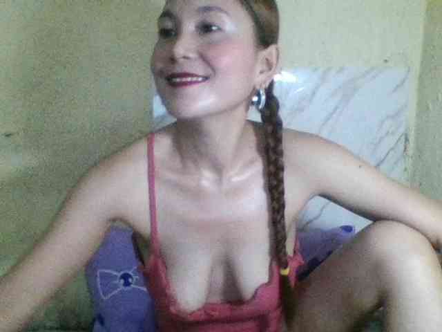 Stephanie215