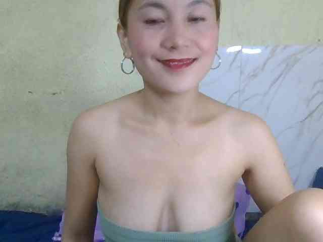 Stephanie215 webcam