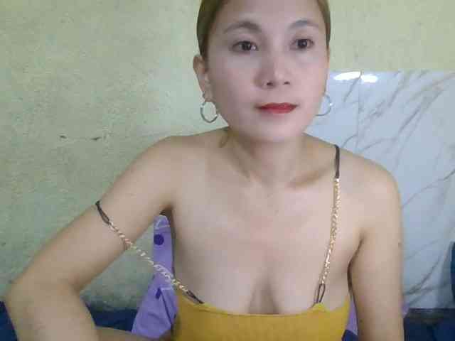 Stephanie215