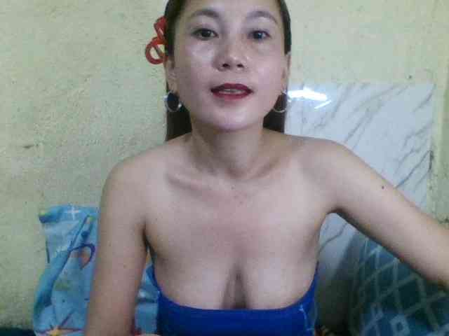 Stephanie215