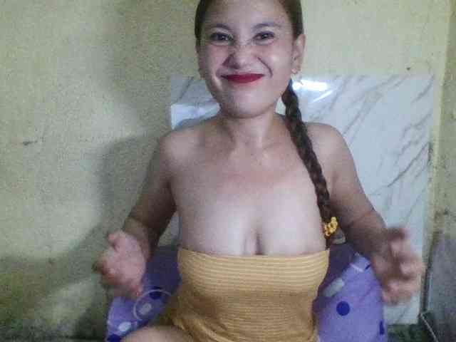 Stephanie215 webcam
