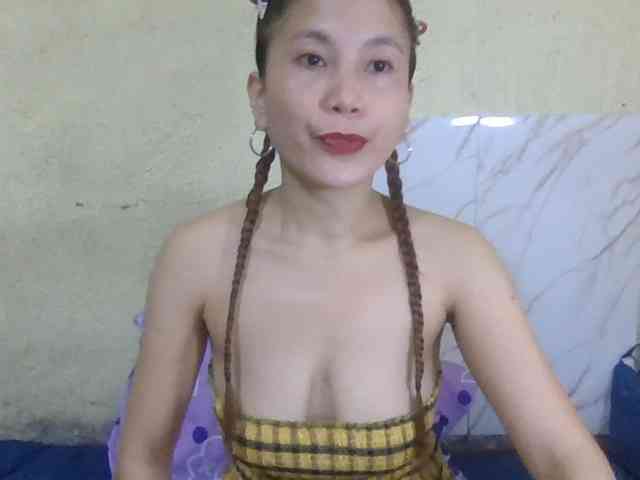 Stephanie215 webcam