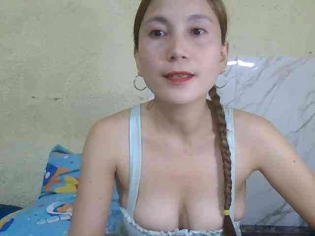 Stephanie215 webcam