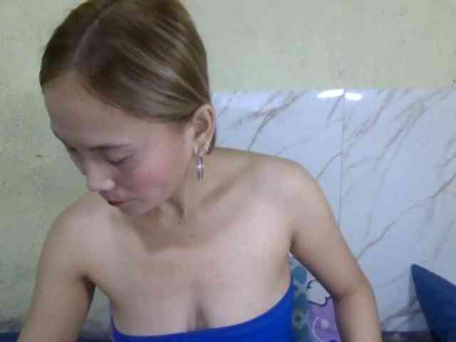 Stephanie215 webcam