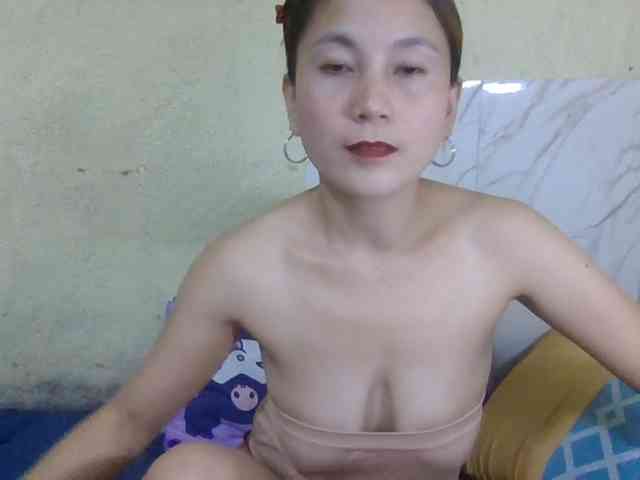 Stephanie215 webcam