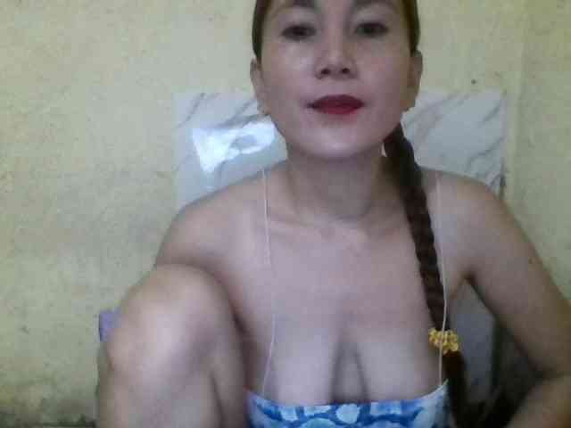 Model: Stephanie215