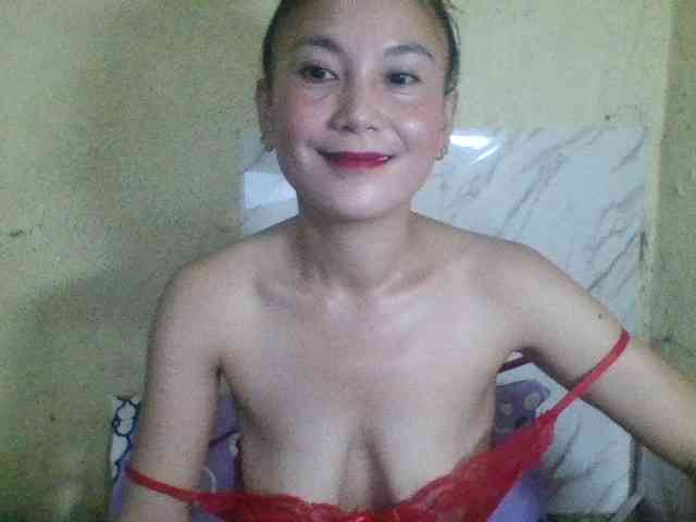 Stephanie215 webcam