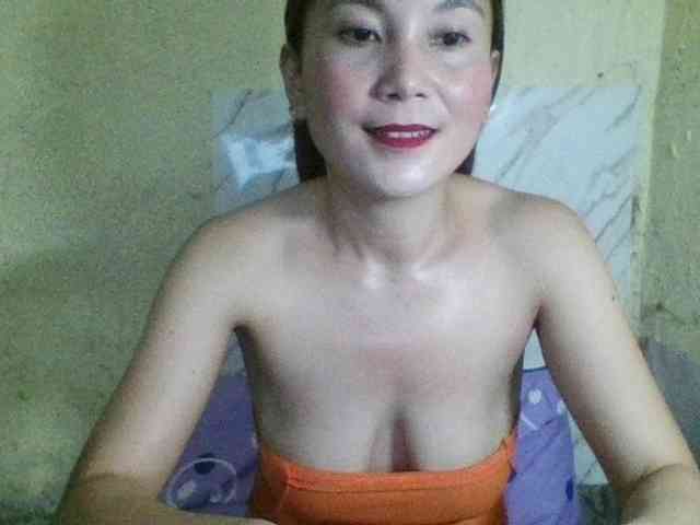 Stephanie215 webcam
