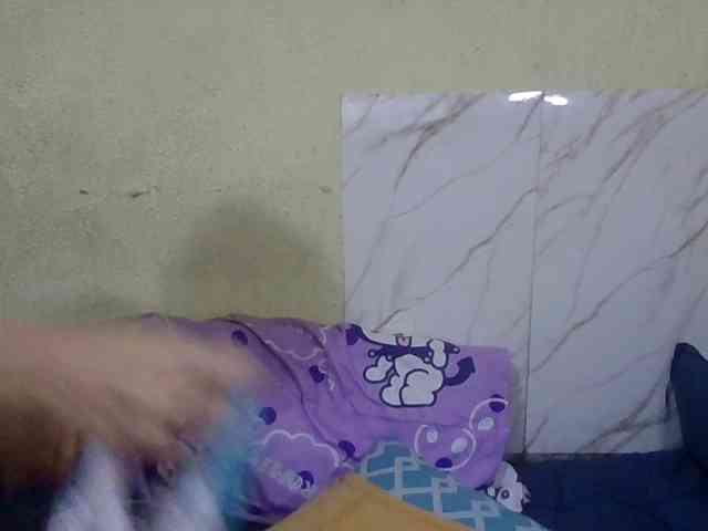 Stephanie215 webcam