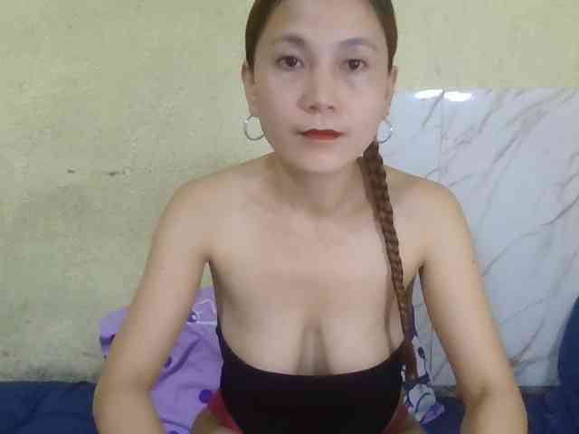 Stephanie215 webcam