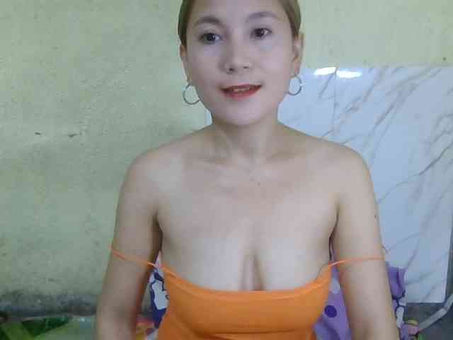 Stephanie215 webcam