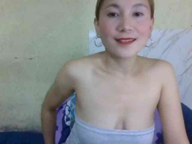 Stephanie215 webcam