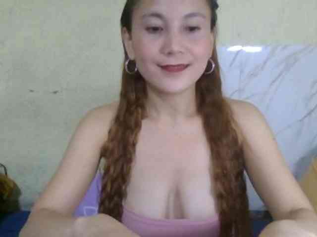 Stephanie215