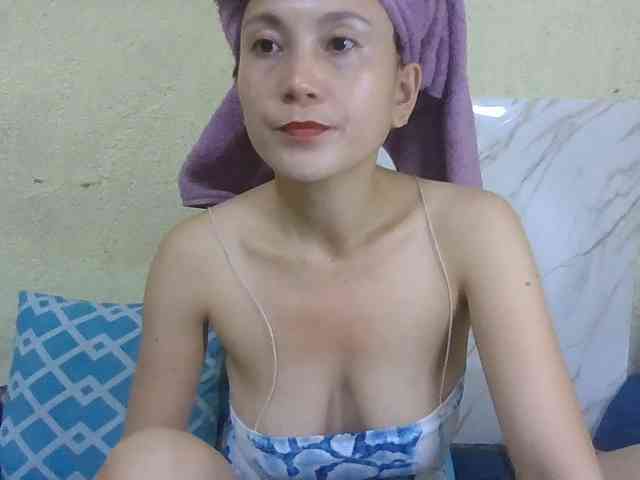 Stephanie215 webcam