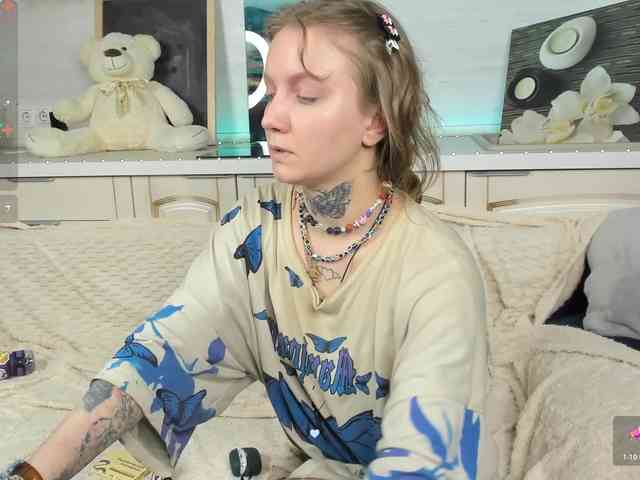 rosieroberts webcam