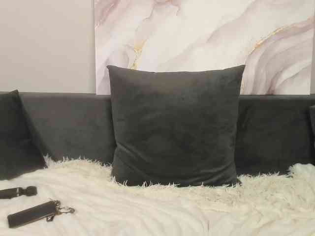 rosieroberts webcam