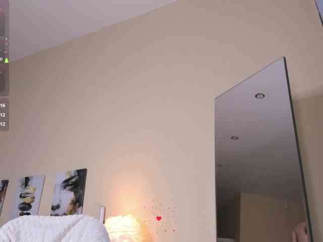 rosieroberts webcam