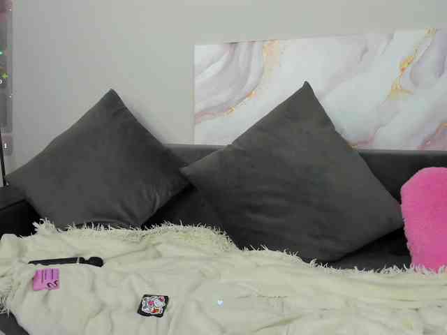 rosieroberts webcam