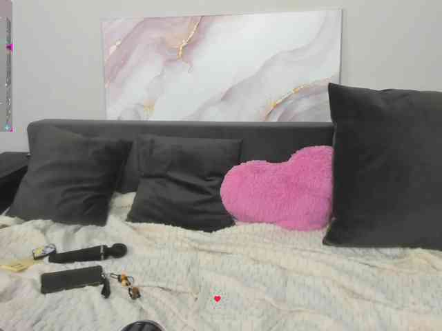 rosieroberts webcam