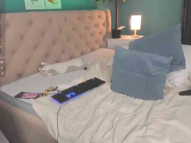 rosieroberts webcam