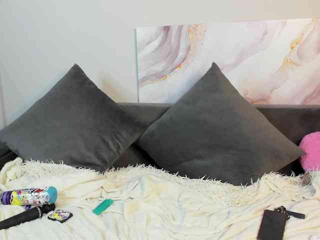 rosieroberts webcam