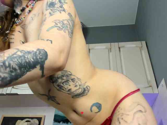 rosieroberts webcam