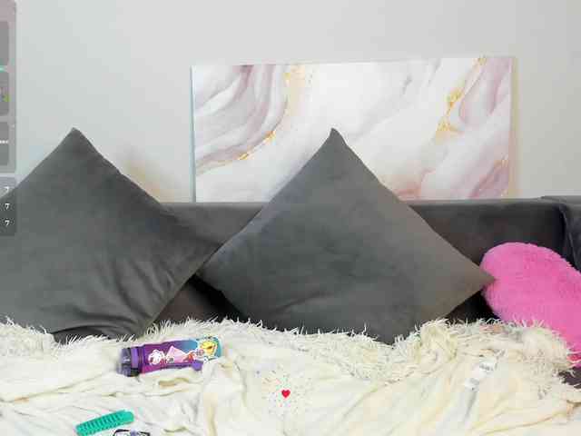 rosieroberts webcam