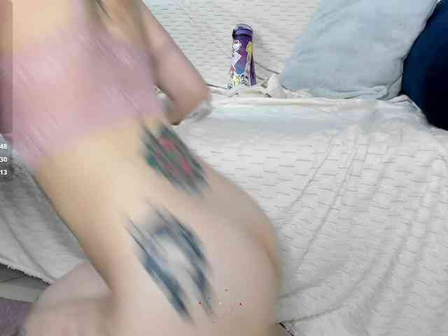 rosieroberts webcam
