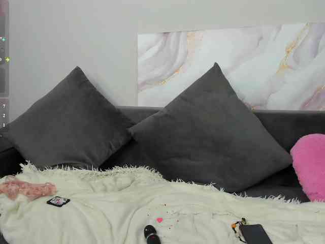 rosieroberts webcam